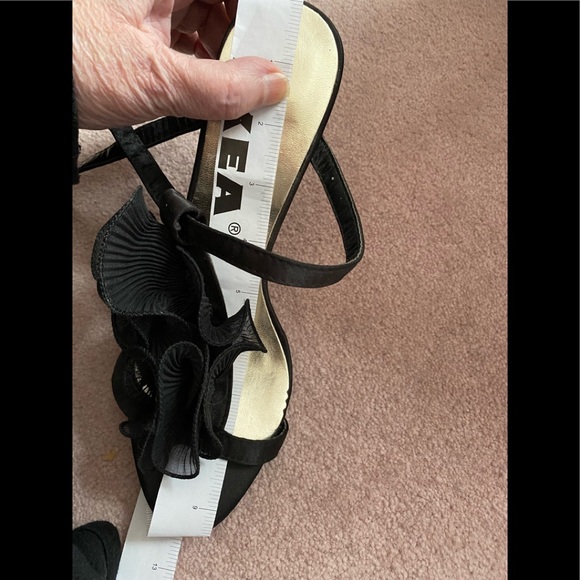 Costa Blanca X black ruffle heels - Picture 4 of 4